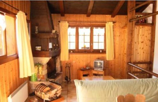 Apartment Chez Vero Et Bernard Bourg-Saint-Pierre Room photo